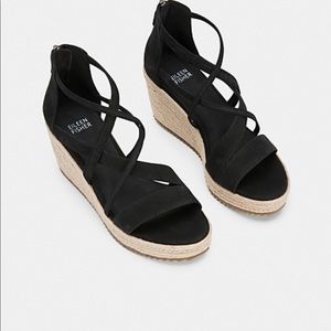 Eileen Fisher Tumbled Nubuck Leather Espadrille, size 7.5